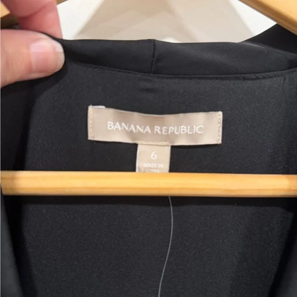 Banana Republic Black Midi Dress - Picture 5 of 14